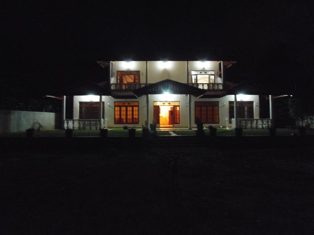 Siroma Villa Bentota Extérieur photo