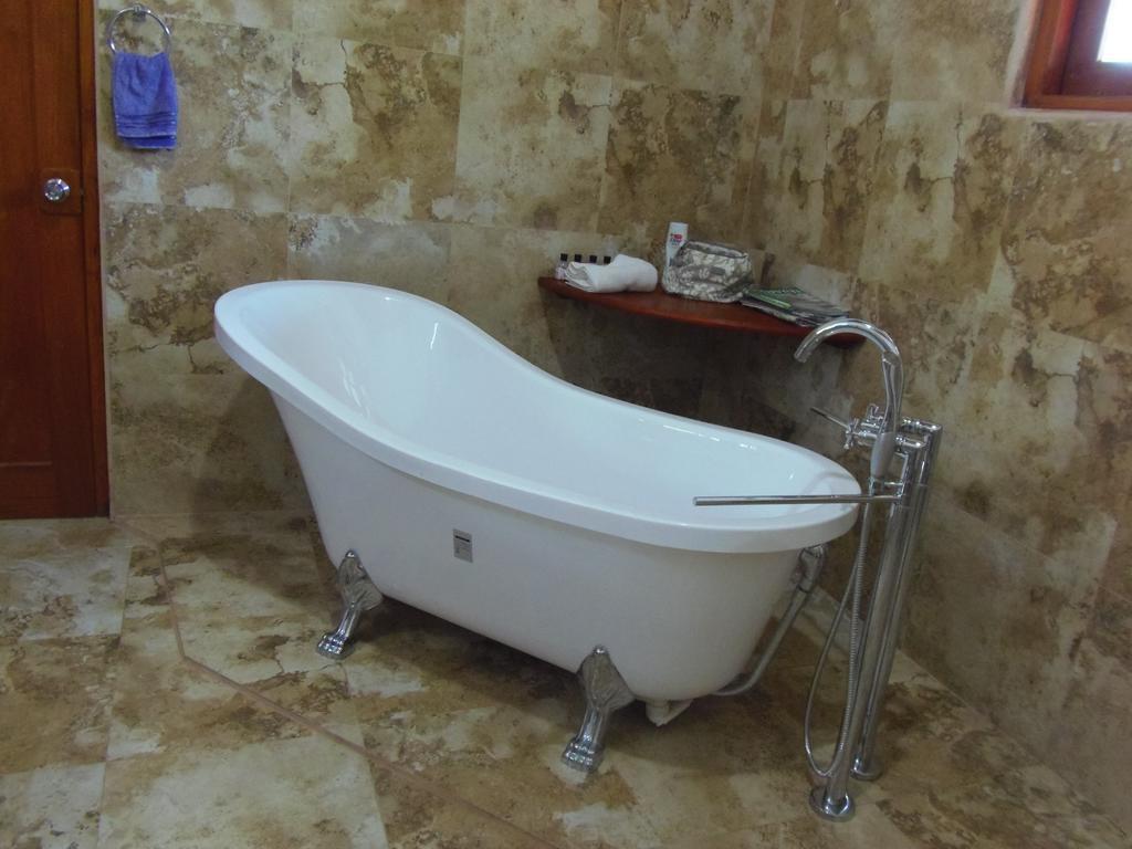 Siroma Villa Bentota Chambre photo