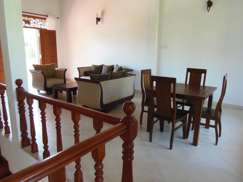 Siroma Villa Bentota Chambre photo