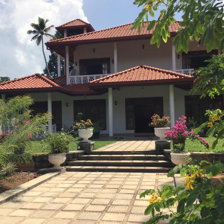 Siroma Villa Bentota Extérieur photo