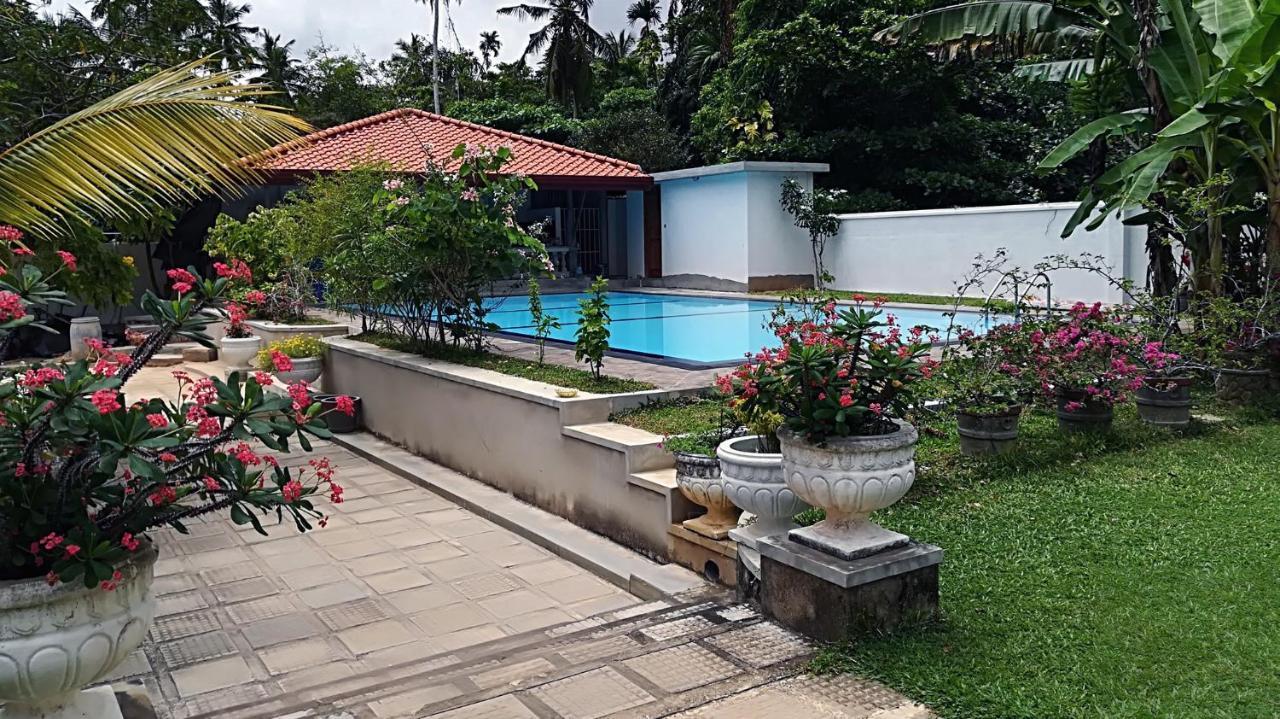Siroma Villa Bentota Extérieur photo